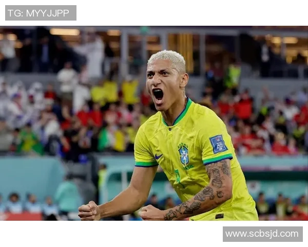 世界杯预选赛荣获月度最佳球员,实至名归 世界杯预选赛荣获月度最佳球员,实至名归