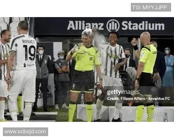 球迷炸锅：巴萨这一行为引热议！